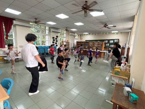 藝術教學互動照片