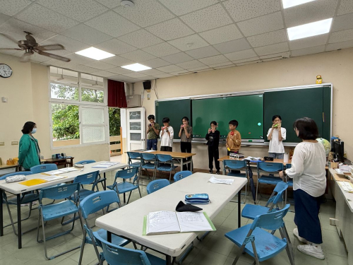 藝術教學互動照片