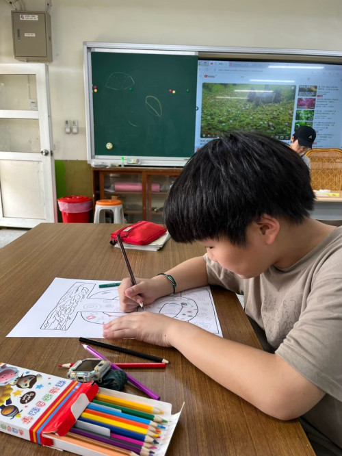 中年級藝術課