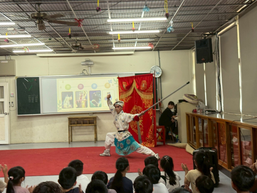 邀請台灣戲曲學院到校演出-「蛇」不得你