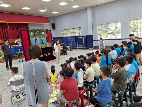 114.05.13山宛然客家掌中戲劇團到校巡演