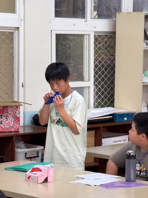 多元適性陶笛班外聘林文郁老師