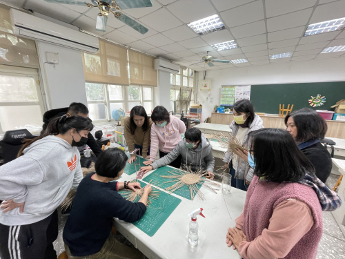 藺草編織餐桌墊