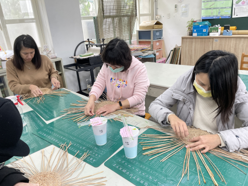 藺草編織餐桌墊
