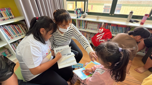 01茶書會-魔法故事趴、幸福吹笛手、穿越書海親子DIY、閱讀萬花筒