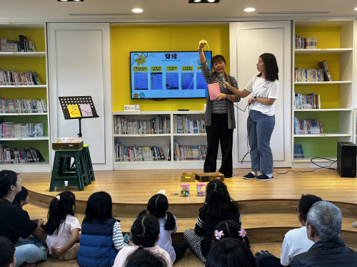 01茶書會-魔法故事趴、幸福吹笛手、穿越書海親子DIY、閱讀萬花筒