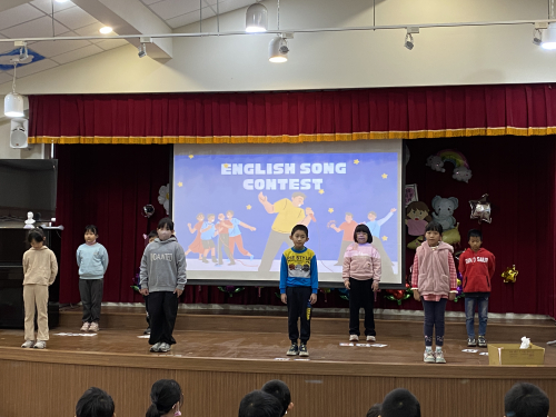 校內表演-113.12.27英語K歌秀比賽 Proud Of You(歌唱)