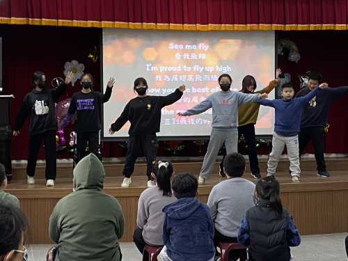 校內表演-113.12.27英語K歌秀比賽 Proud Of You(歌唱)