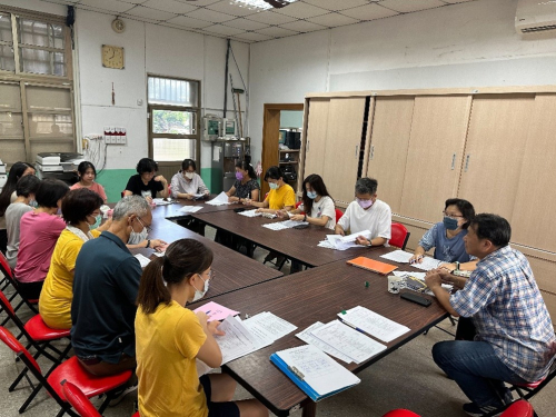 113學年度藝術深耕教學計畫第一次工作小組會議照片