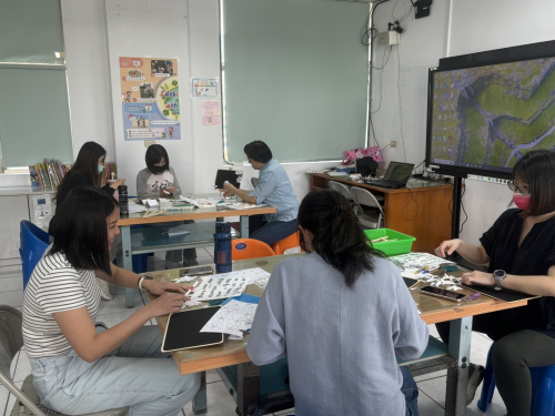 114/3/26繪本導入學生手作課程-以油桐花繪本為例