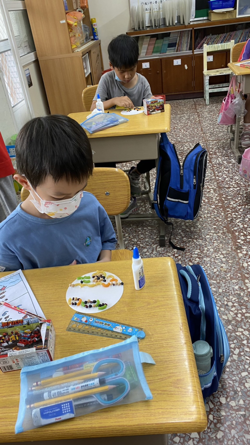 悅讀藝術課程-小種子豆豆畫